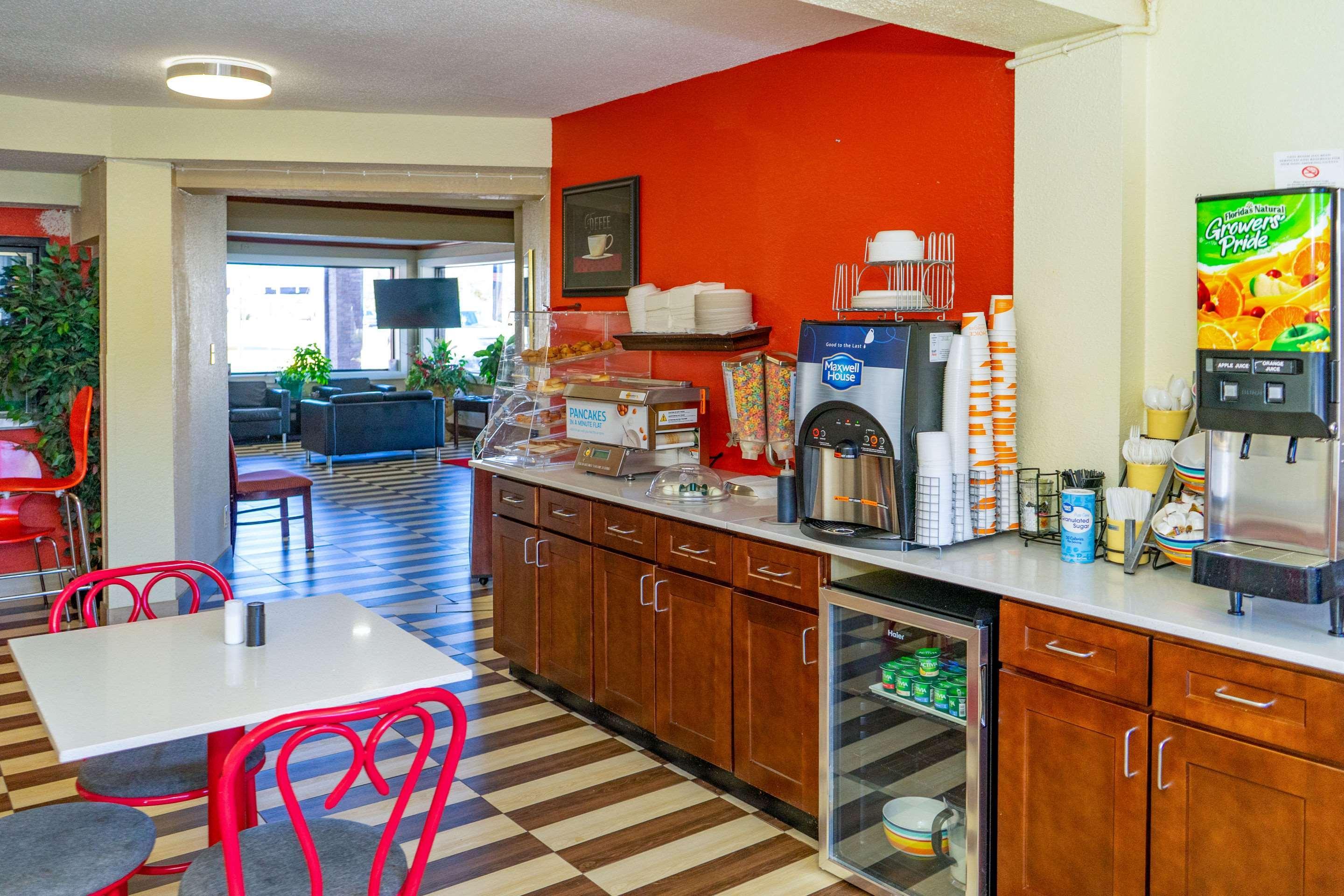Econo Lodge Weldon - Roanoke Rapids מראה חיצוני תמונה